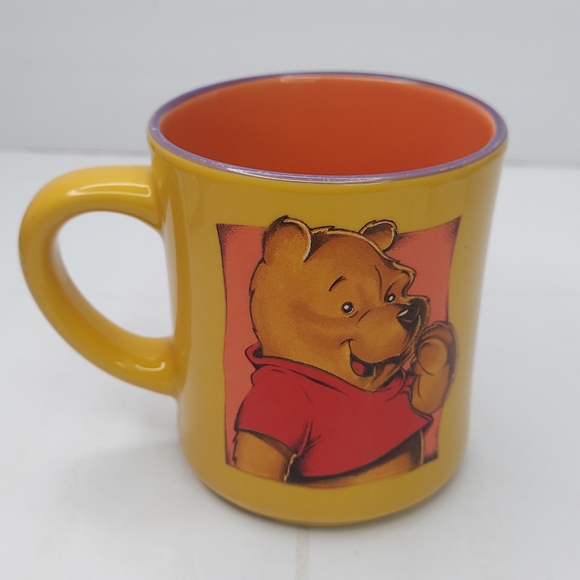 Vintage Disney Winnie the Pooh Ceramic Bear Cup Coffee Mug Made In Thailand. - Picture 6 of 10